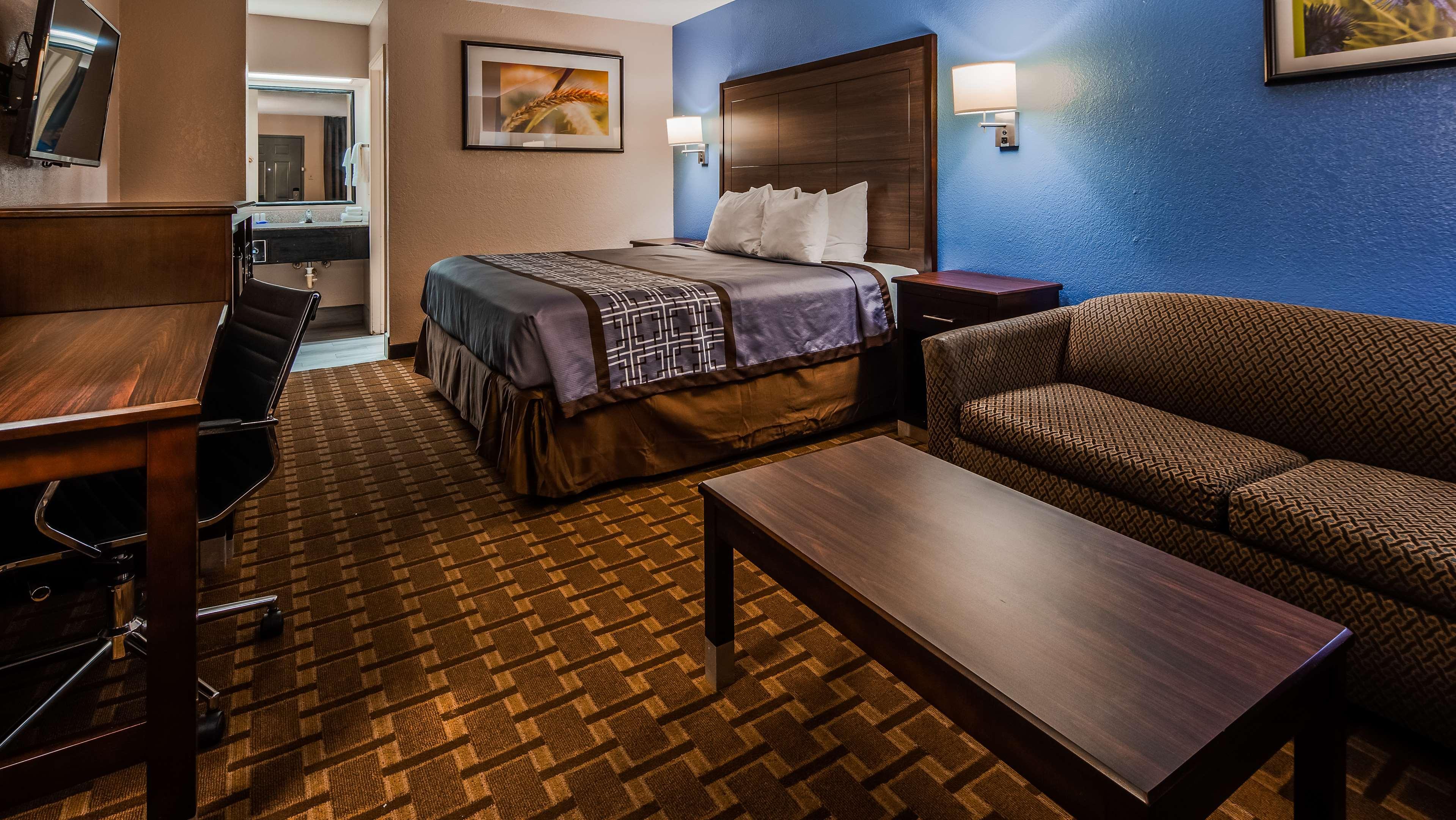 Surestay Hotel By Best Western Terrell Exterior photo