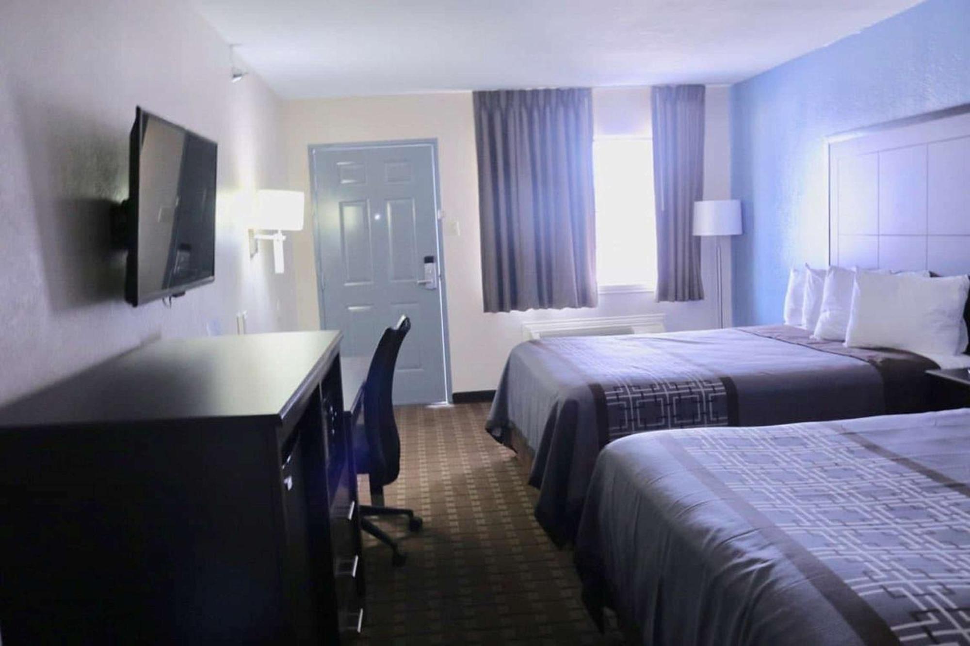 Surestay Hotel By Best Western Terrell Exterior photo