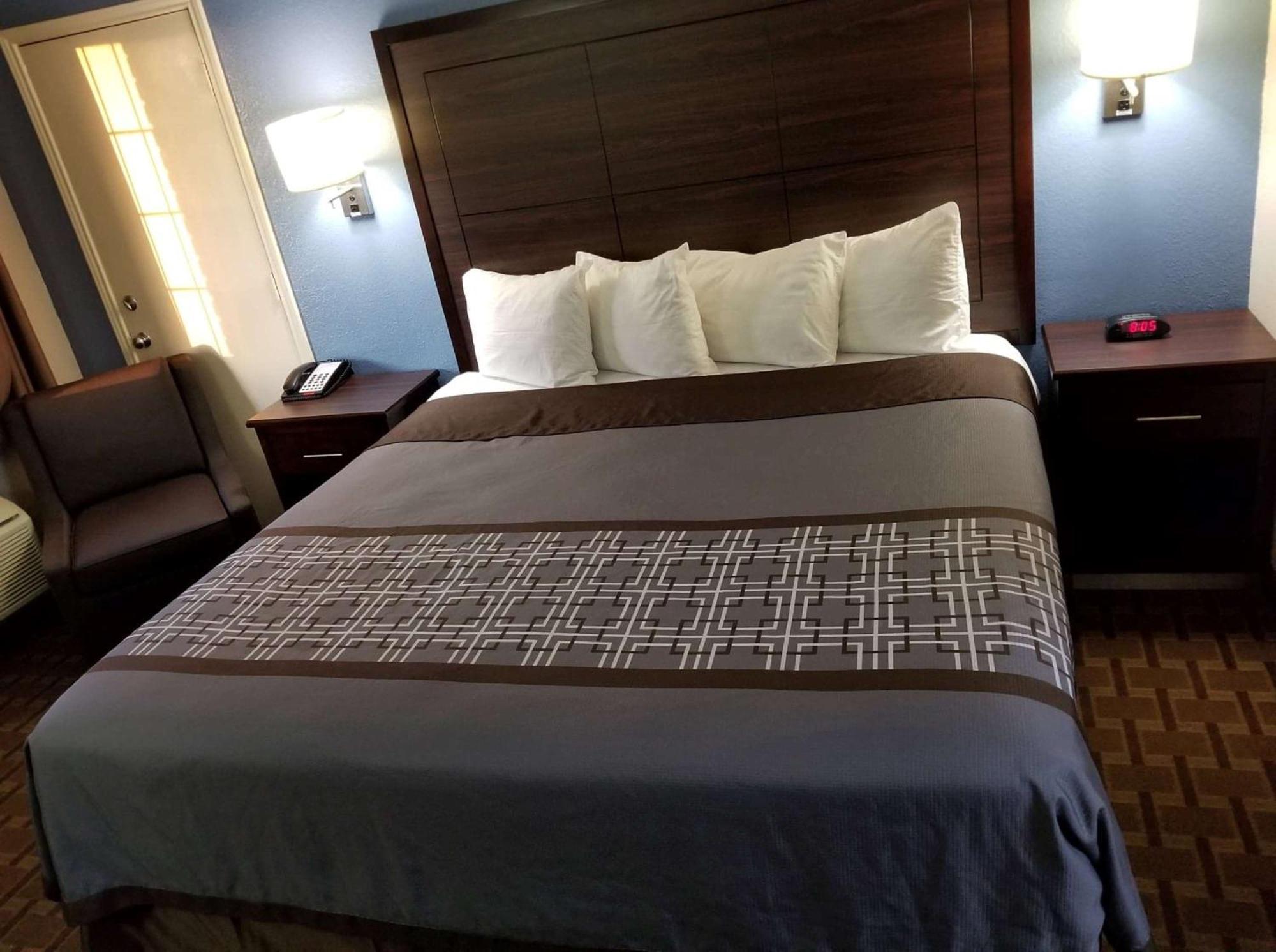 Surestay Hotel By Best Western Terrell Exterior photo